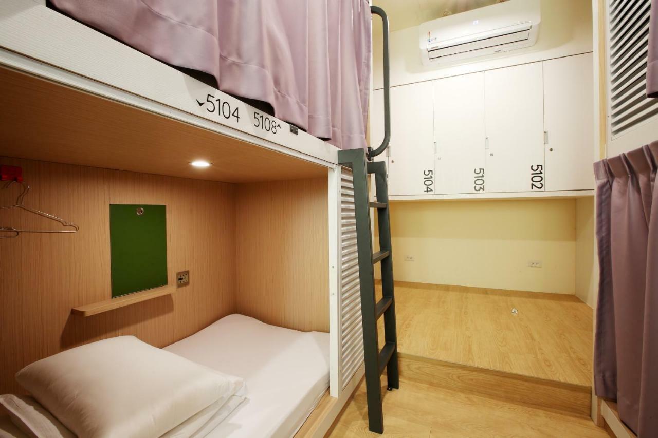 Loosha Hostel Taichung Exterior photo